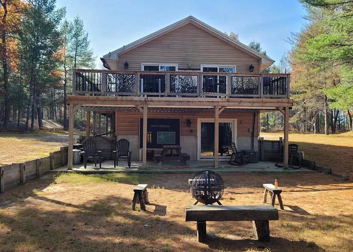 Hazel'S Goose Creek Lodge - Private Riverfront!